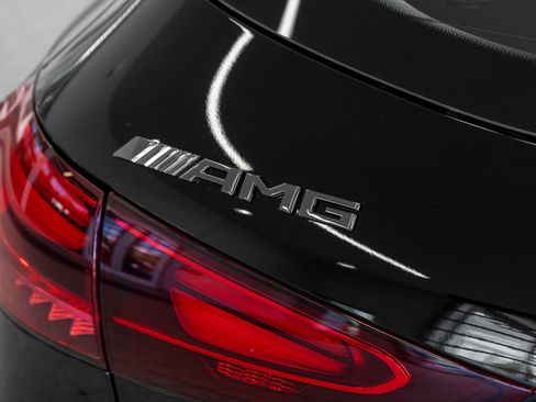 New 2025 Mercedes-Benz GLA 35 AMG 4MATIC image 22