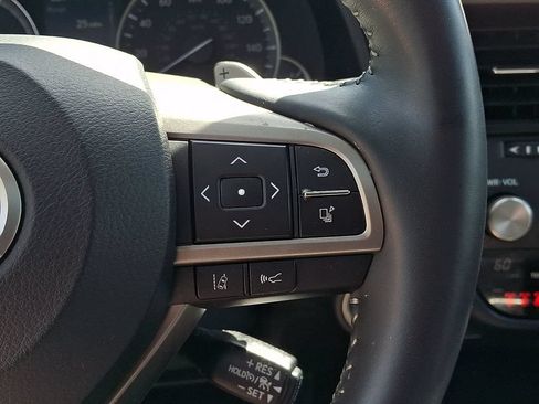 Used 2022 Lexus RX 450h AWD w/ Luxury Package image 23