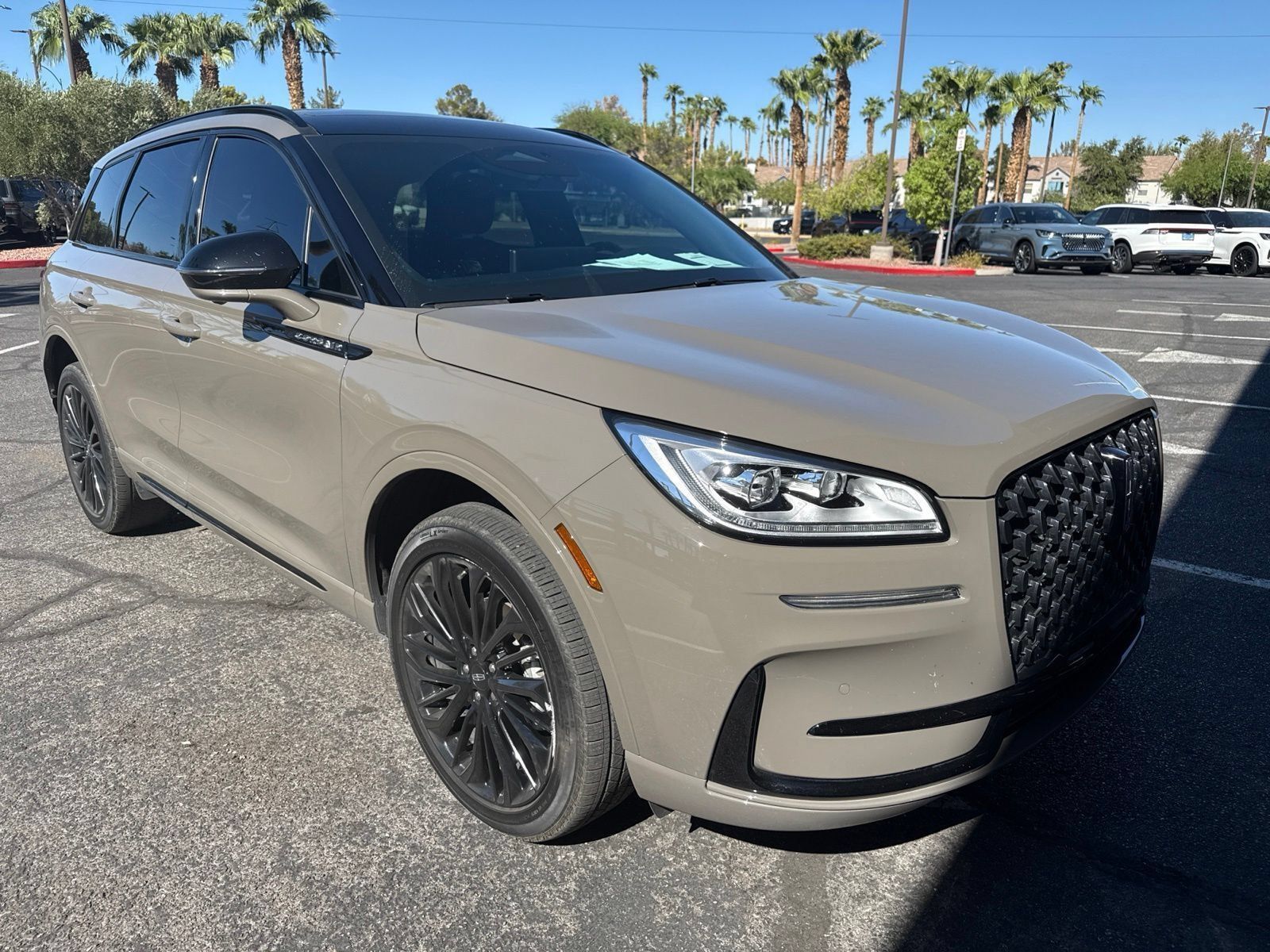 Certified 2025 Lincoln Corsair Reserve w/ Jet Appearance Package AWD/4WD image 3