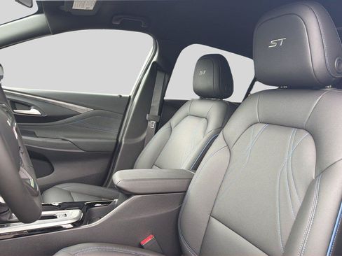New 2026 Buick Envista Sport Touring w/ Convenience I Package FWD image 16