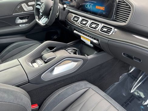 New 2026 Mercedes-Benz GLE 63 AMG S image 27