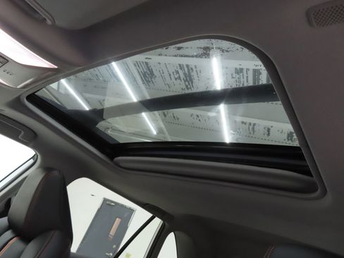 Used 2024 Toyota RAV4 Adventure w/ Convenience Package AWD/4WD image 20