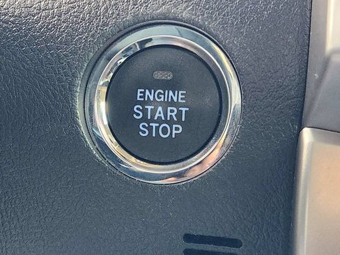 Used 2018 Toyota 4Runner Limited RWD image 21