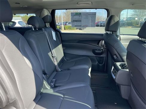 New 2026 Kia Carnival SX Prestige image 22