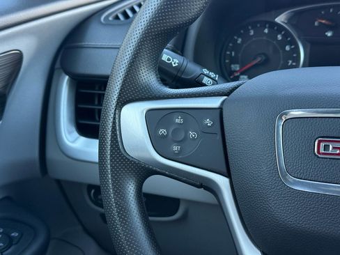 Used 2023 GMC Terrain SLE FWD image 15