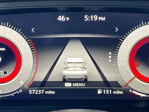 Used 2021 Nissan Rogue Platinum image 12