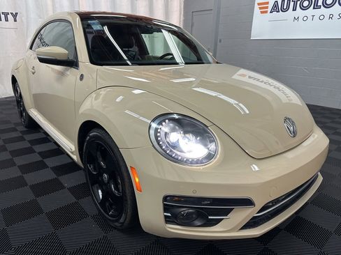 Used 2019 Volkswagen Beetle 2.0T Final Edition SEL image 3
