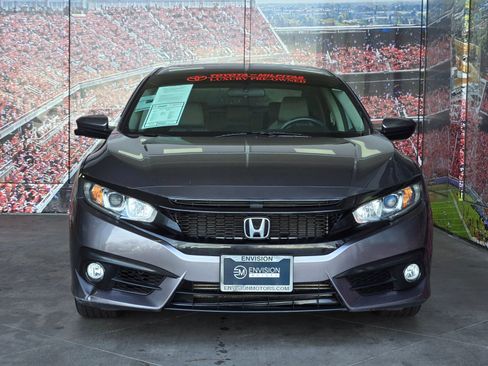 Used 2018 Honda Civic EX-T image 2