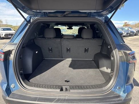 Certified 2025 Chevrolet Equinox LT image 10