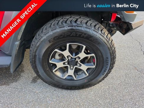 Used 2018 Jeep Wrangler Unlimited Sport S image 12