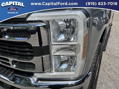 Certified 2024 Ford F250 XLT AWD/4WD image 11
