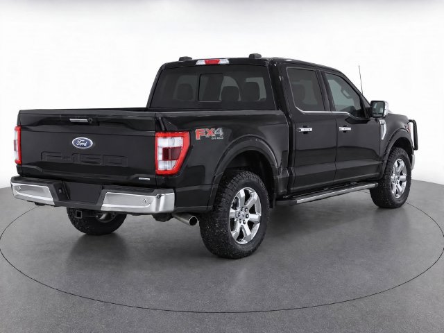 Used 2023 Ford F150 Lariat w/ Equipment Group 502A High AWD/4WD image 3
