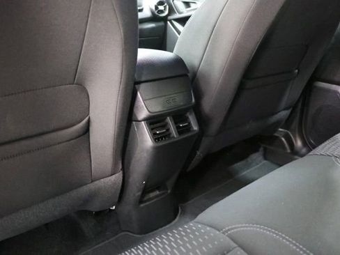 Used 2025 Chevrolet Equinox LT w/ Safety and Technology Package FWD image 32