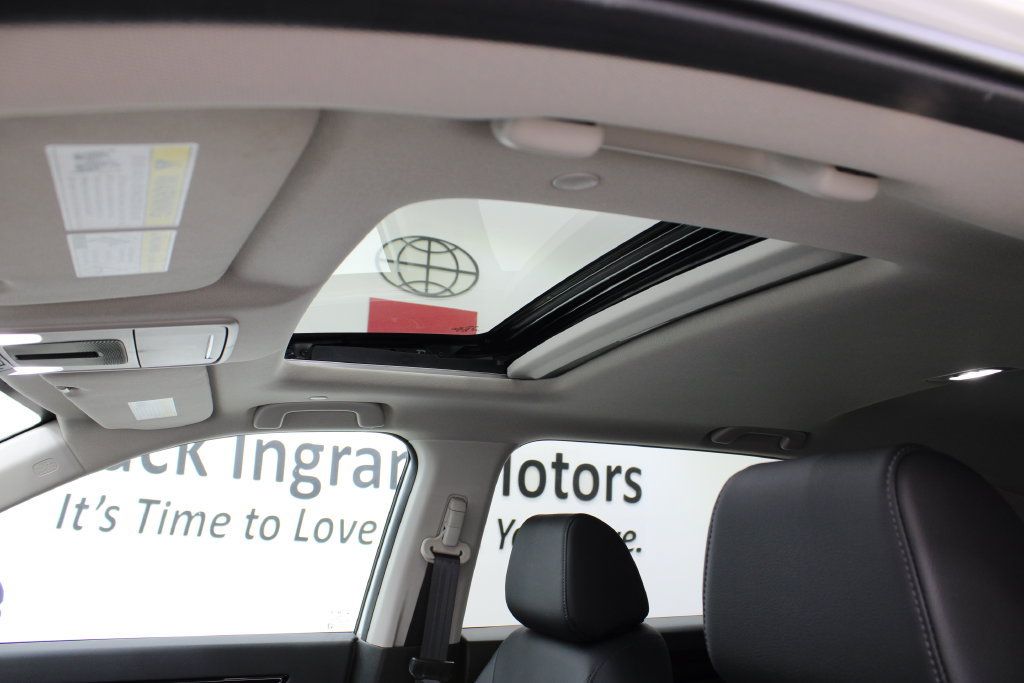 Used 2026 Honda CR-V EX-L image 13