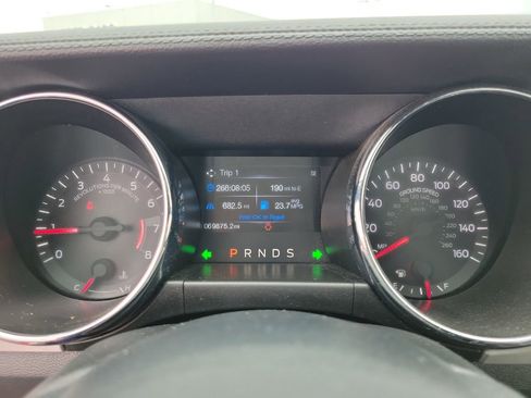 Used 2016 Ford Mustang Premium image 24