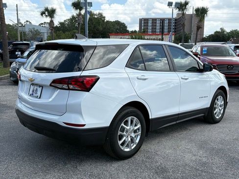 Used 2024 Chevrolet Equinox LS FWD image 7