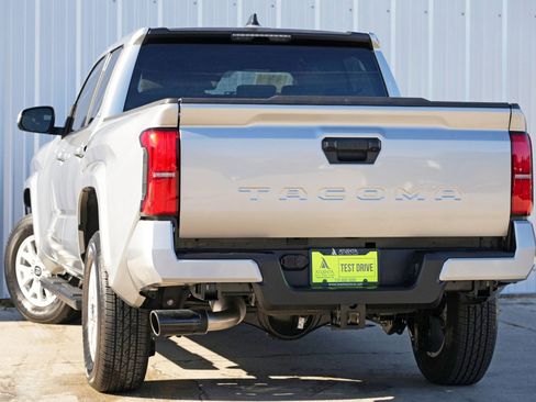 Used 2024 Toyota Tacoma SR5 image 5