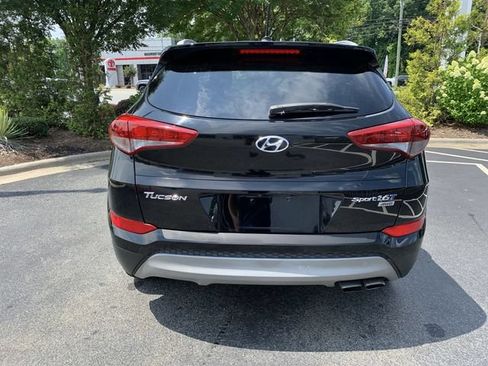 Used 2017 Hyundai Tucson Sport AWD/4WD image 7