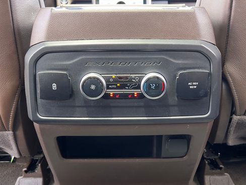 Used 2024 Ford Expedition King Ranch RWD image 22