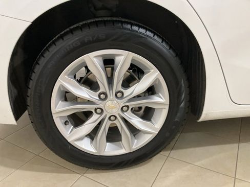 Used 2023 Chevrolet Malibu LT image 27