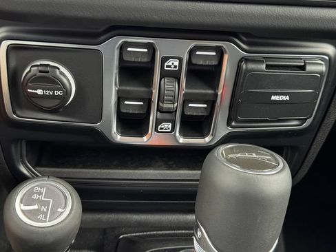 New 2026 Jeep Gladiator Sport AWD/4WD image 37