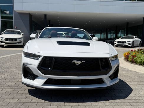 Used 2025 Ford Mustang GT Premium RWD image 4
