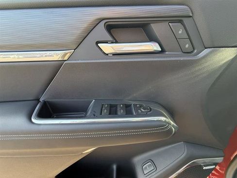 New 2026 GMC Acadia Elevation image 13