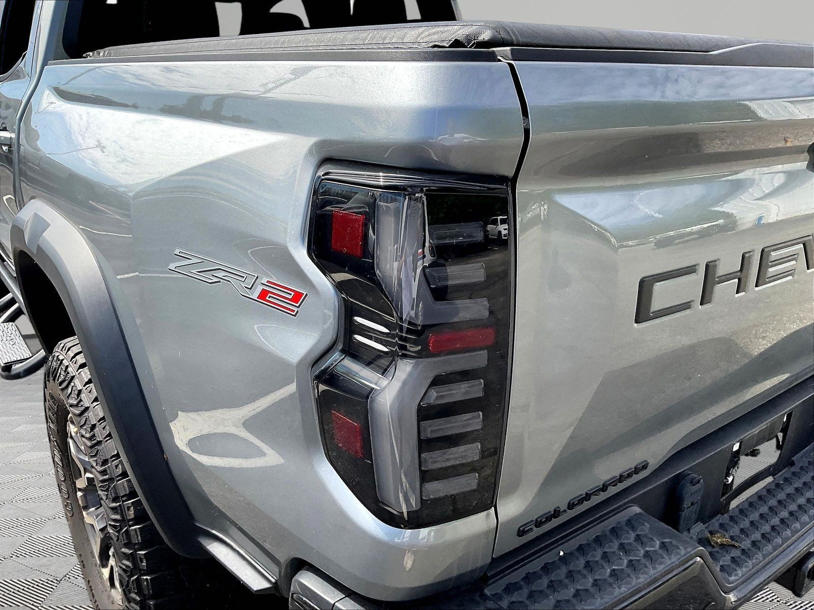 Used 2023 Chevrolet Colorado ZR2 w/ ZR2 Convenience Package III AWD/4WD image 24