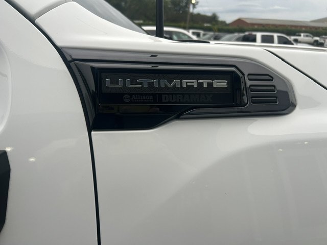 Used 2024 GMC Sierra 2500 Denali Ultimate AWD/4WD image 12