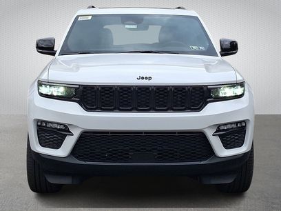 New 2025 Jeep Grand Cherokee Limited w/ Black Appearance Package