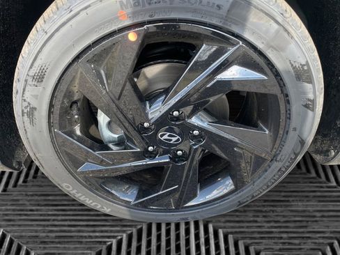 New 2026 Hyundai Elantra Sport FWD image 15