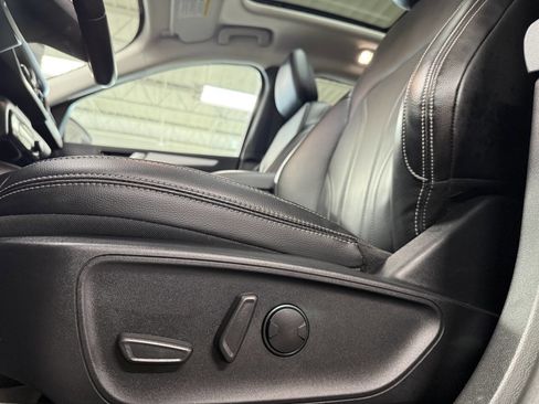 Used 2025 Ford Escape Platinum w/ Premium Technology Package image 26