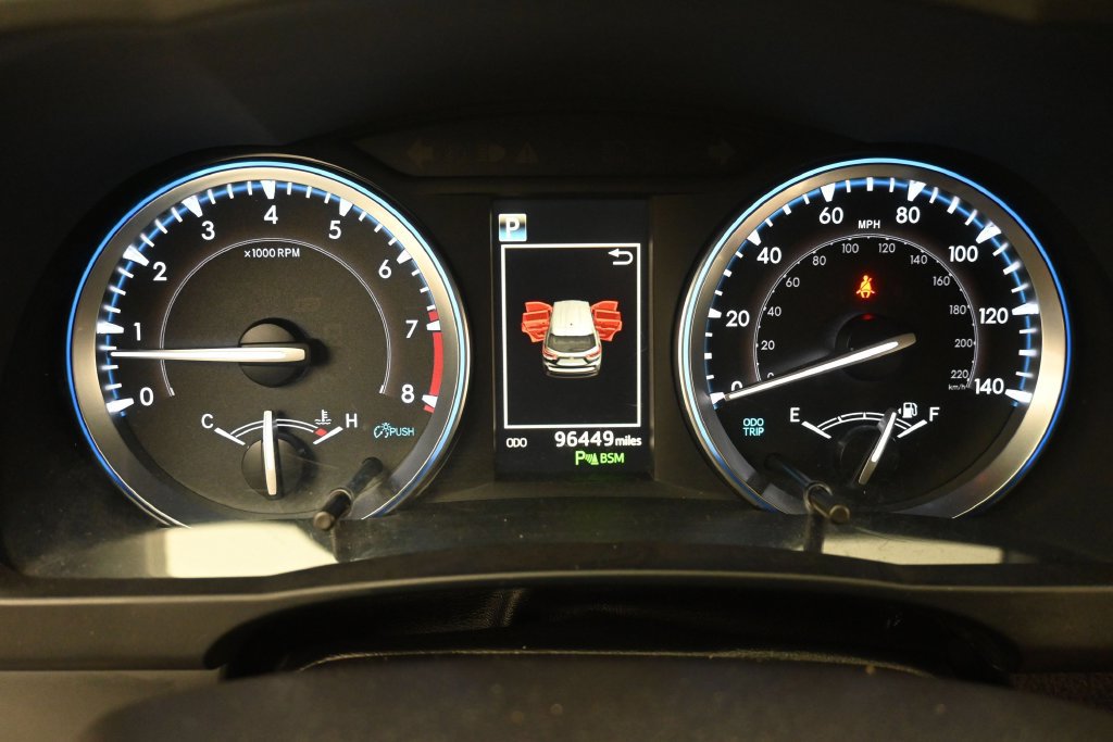 Used 2019 Toyota Highlander Limited Platinum AWD/4WD image 7