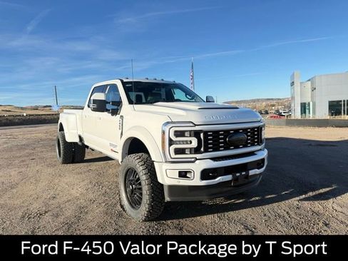 New 2026 Ford F450 Platinum w/ Platinum Plus Package image 1