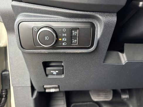 New 2025 Ford Bronco Badlands image 24