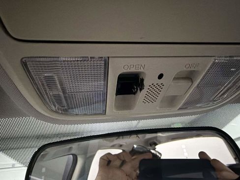 Used 2012 Honda CR-V EX-L image 28