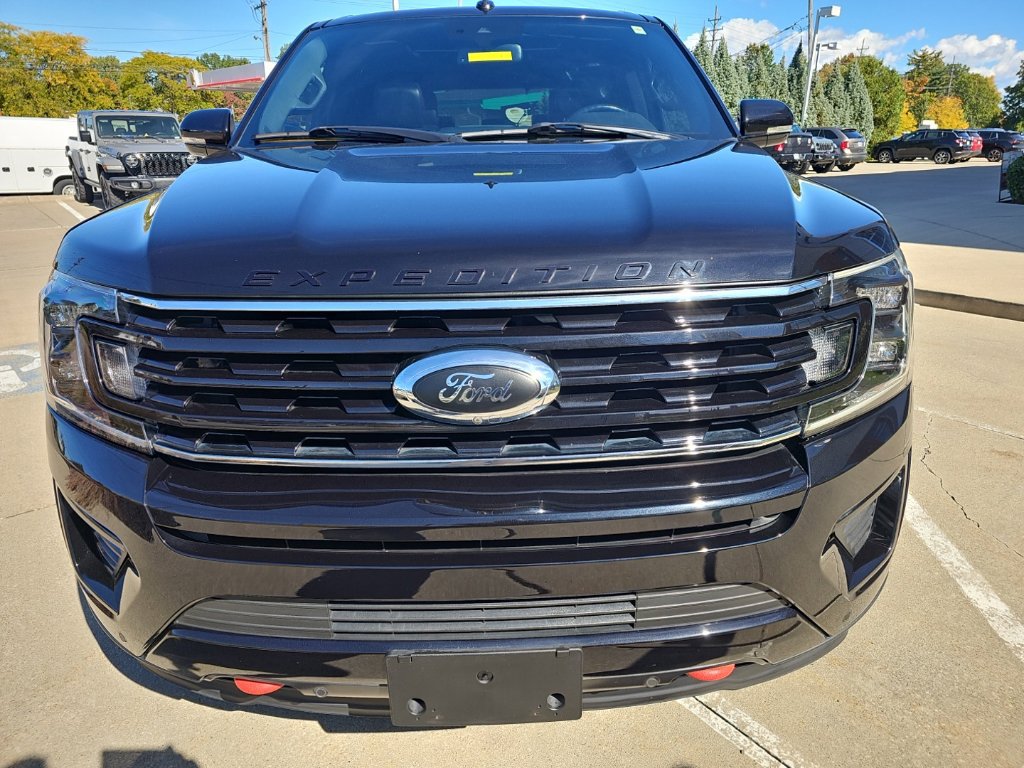 Used 2019 Ford Expedition Limited w/ Equipment Group 303A AWD/4WD image 5