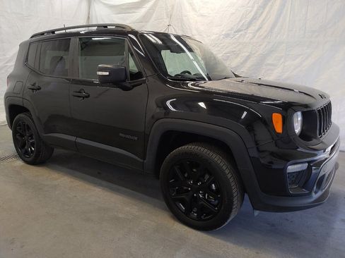 Used 2022 Jeep Renegade Altitude w/ Convenience Group image 11