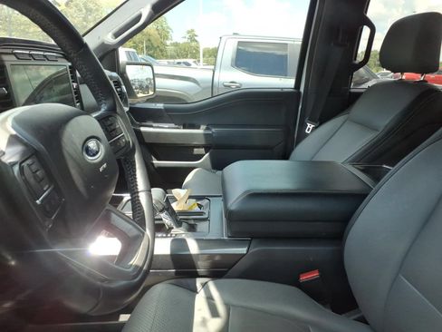 Used 2022 Ford F150 XLT w/ Equipment Group 302A High AWD/4WD image 9