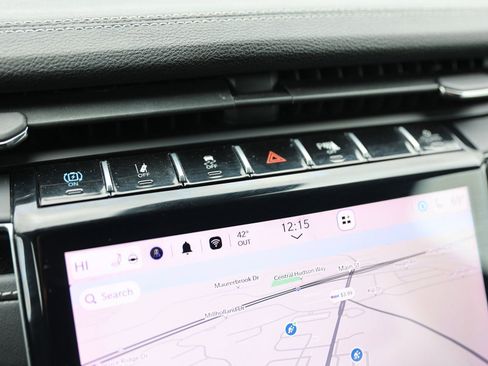 Used 2024 Jeep Grand Cherokee Limited 4xe image 27