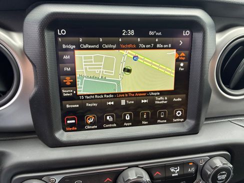 Used 2021 Jeep Wrangler Sport AWD/4WD image 21