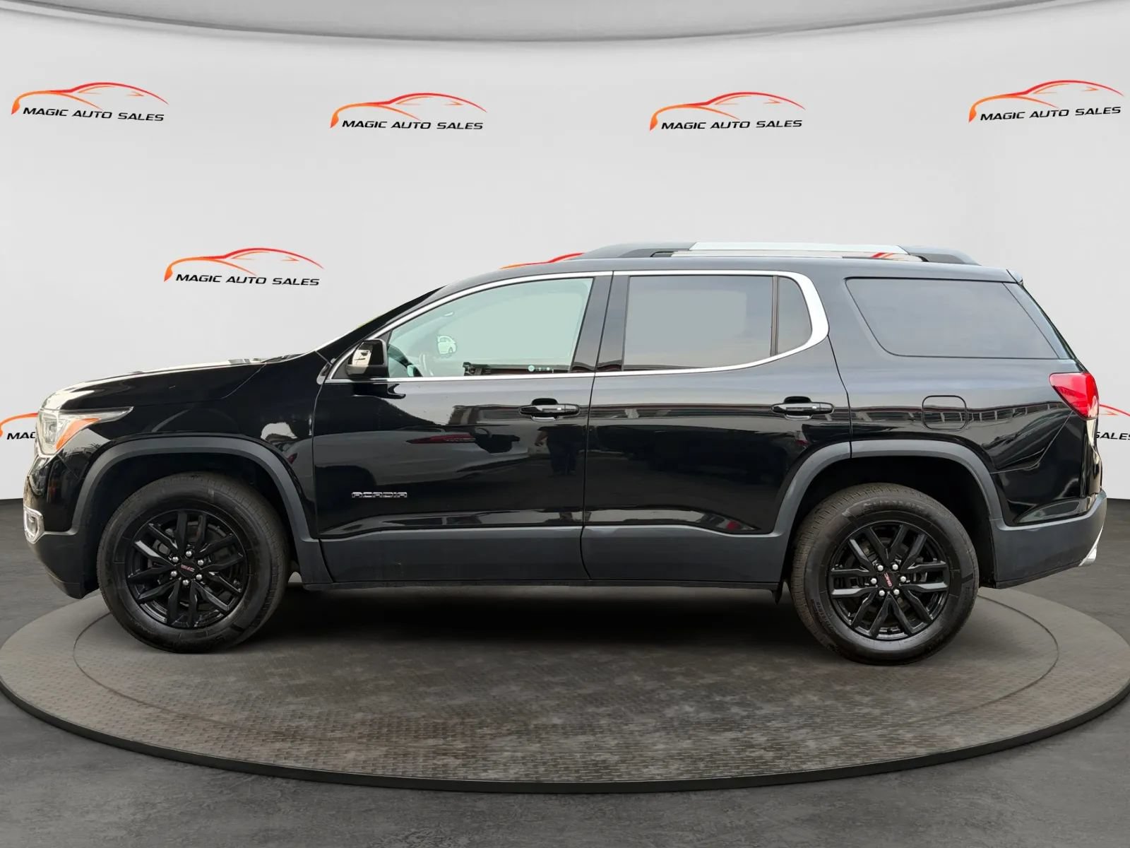Used 2019 GMC Acadia SLT AWD/4WD image 7
