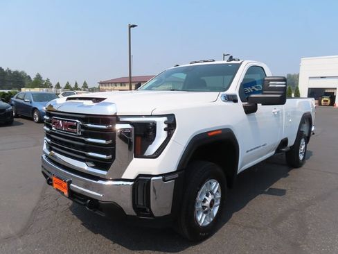 Used 2024 GMC Sierra 2500 SLE w/ SLE Convenience Package AWD/4WD image 3