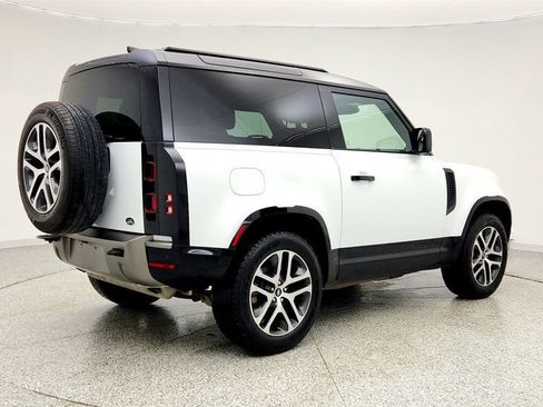 Used 2022 Land Rover Defender 90 X-Dynamic HSE image 5