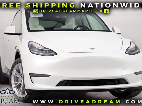 Used 2020 Tesla Model Y Long Range image 2