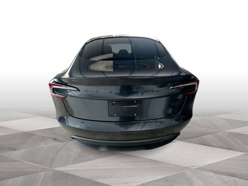 Used 2025 Tesla Model 3 RWD image 7
