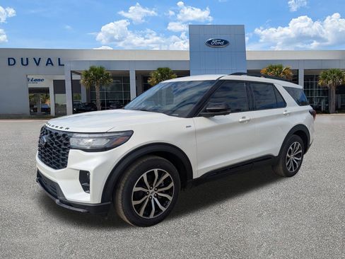 New 2025 Ford Explorer ST-Line w/ Premium Package image 8