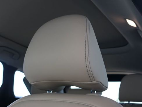 Certified 2020 INFINITI QX50 Luxe w/ Navigation Package image 15