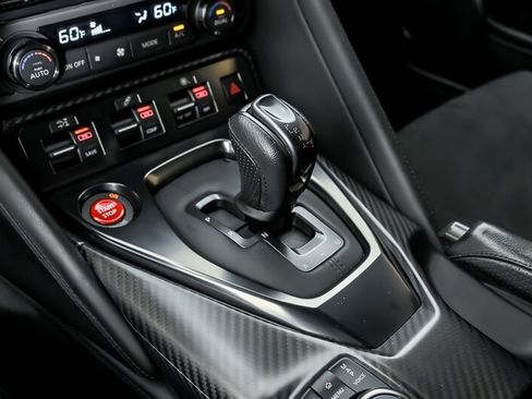 Used 2019 Nissan GT-R Premium AWD/4WD image 35