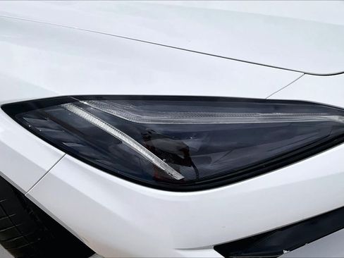 Used 2026 Chevrolet Corvette Z06 RWD image 25